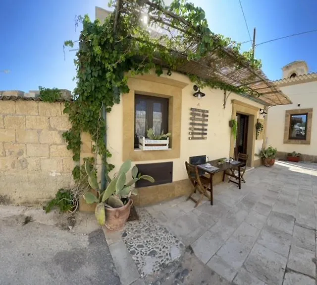 Casamari Apartment Marzamemi